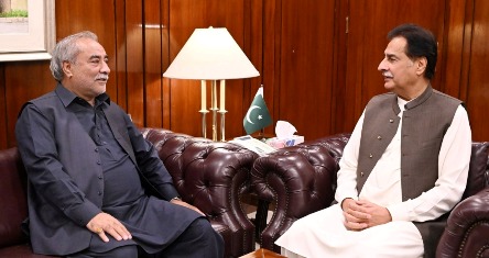 Islamabad 17.08.2026:Speaker Gilgit-Baltistan Assembly Imran Nadeem called on Speaker National Assembly Speaker Ayaz Sadiq at Parliament House.